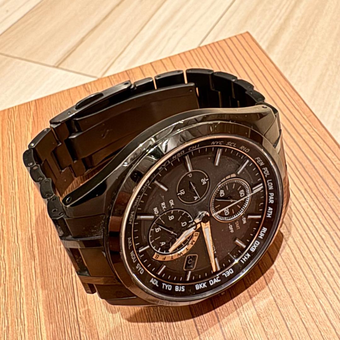 CITIZEN ATTESA H804-T019371 チタン　エコドライブ