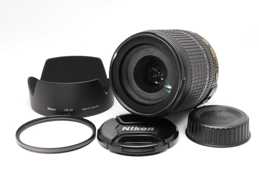 Nikon ニコン AF-S 18-105mm f3.5-5.6G VR 中望遠