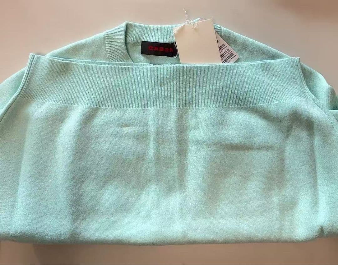 未使用品コットンカシミヤ クルーネックカーディガン