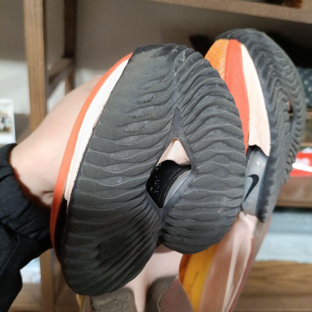 ナイキNIKE アルファフライネクスト% 27.5cmオレンジ×黒