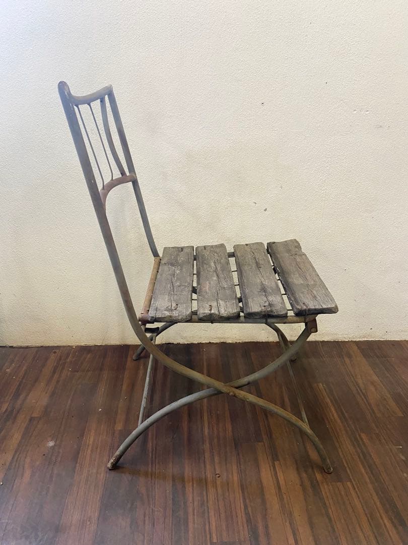 ヴィンテージ風　折りたたみ椅子　アンティーク