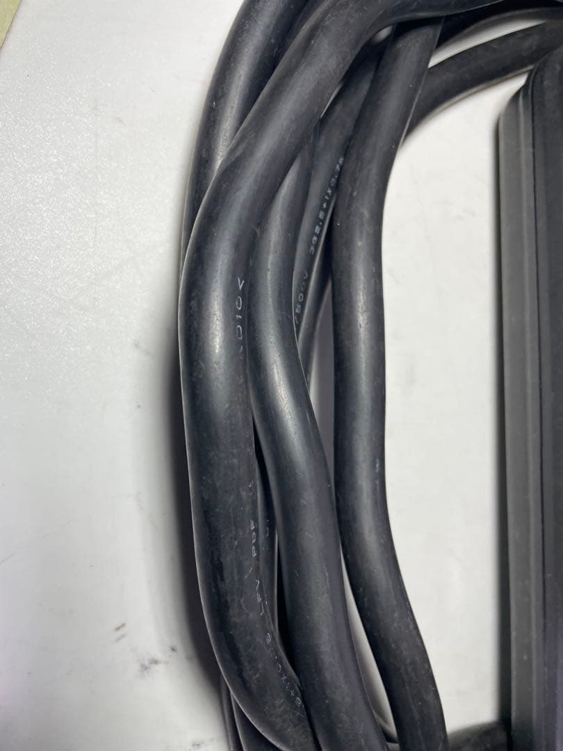 日産　リーフ　充電ケーブル　3NA1A