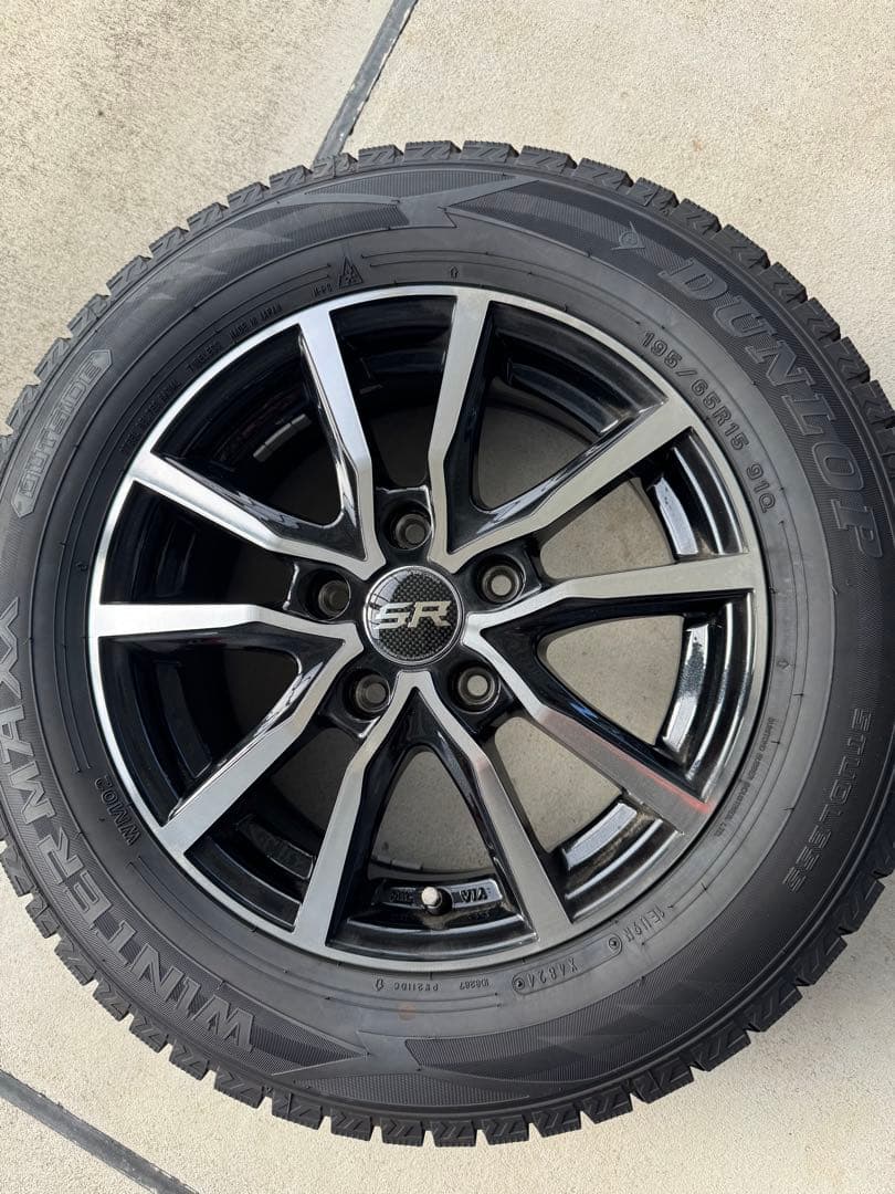 Mさま専用　C27セレナ　DUNLOP ウィンターマックス 195/65R15
