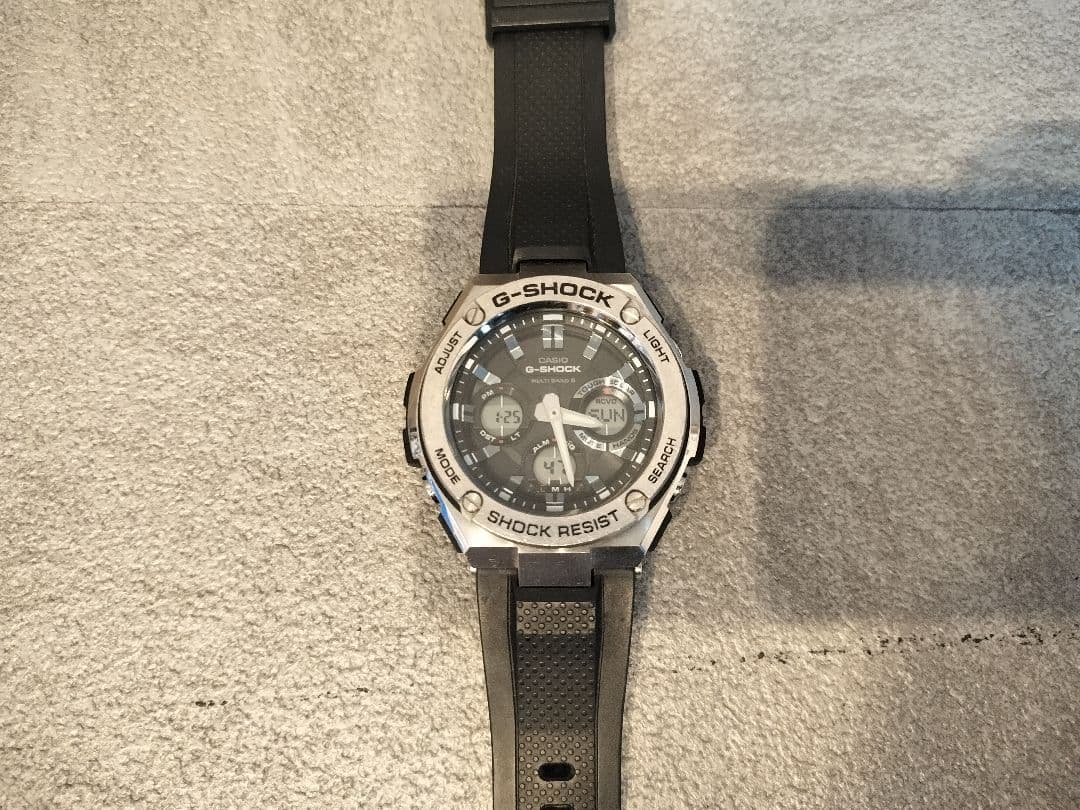 CASIO GーSHOCK GSTーW110 腕時計