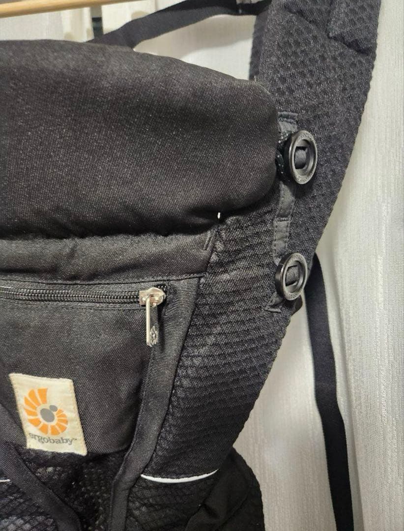 ergobaby omni breeze 黒　美品　ポーチ付き