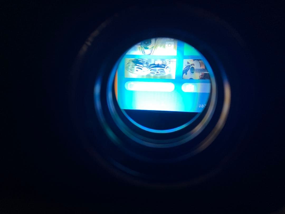 プロジェクター TOPTRO 1080P VIDEO PROJECTOR Model X5