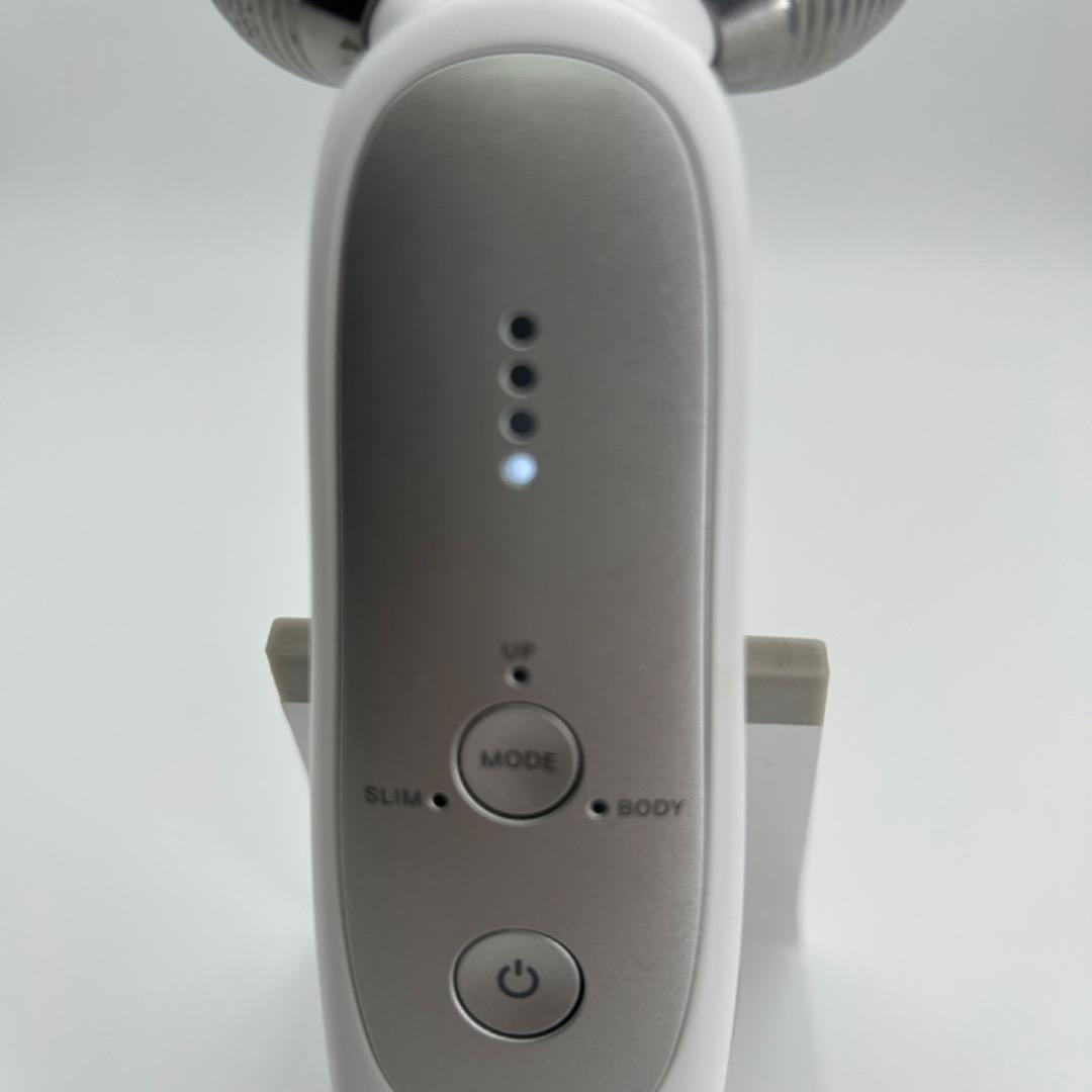 Medicube メディキューブ AGE-R EMS 美顔器 エージアール