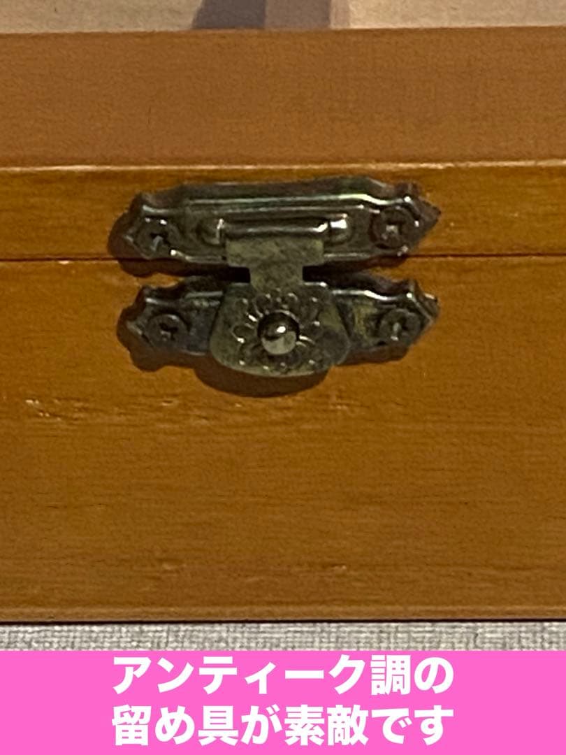 ナチュラルロココ仕様♦️アンティーク調 コレクションケース♦️新品♦️送料込