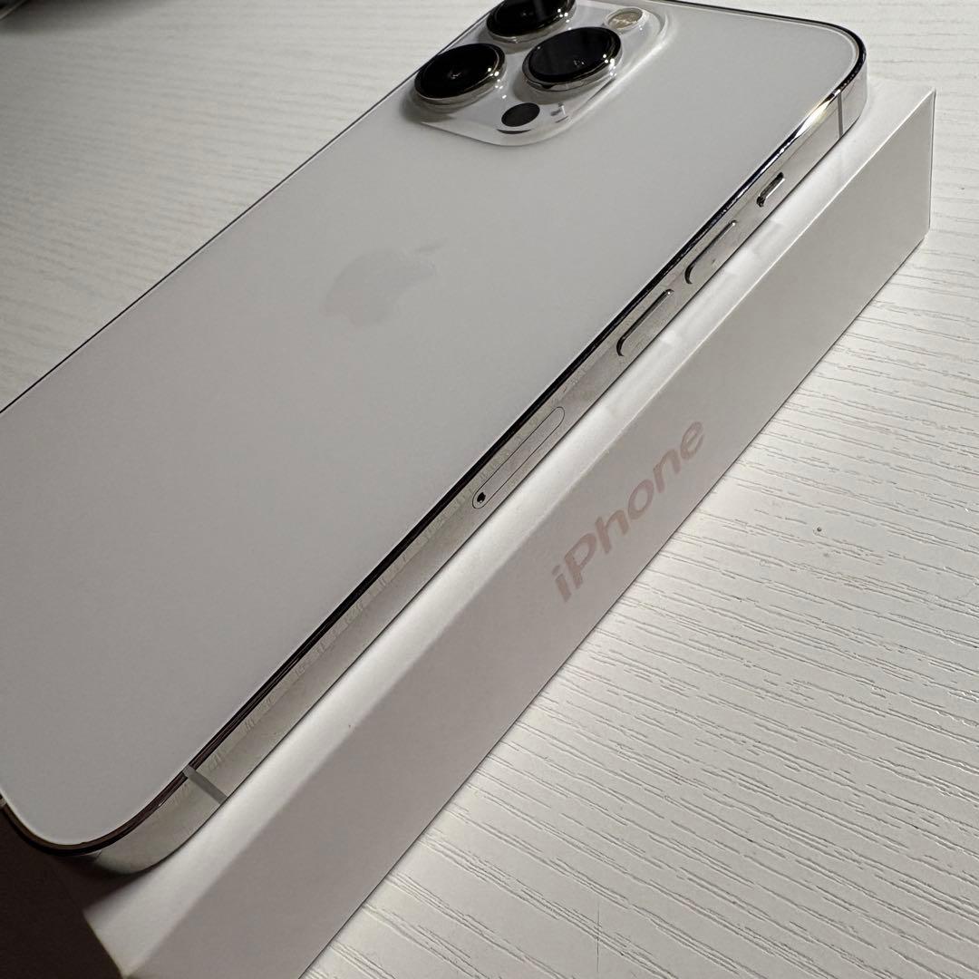 iPhone 13 Pro 256GB シルバー SIMフリー