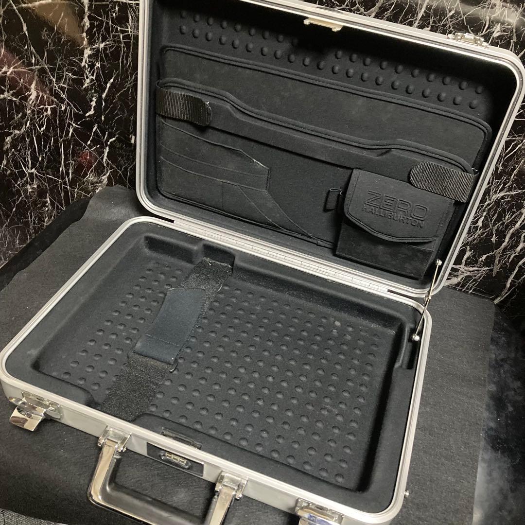 ゼロハリバートン　アタッシュケース　アルミ デラックススリム　DZ5-S1