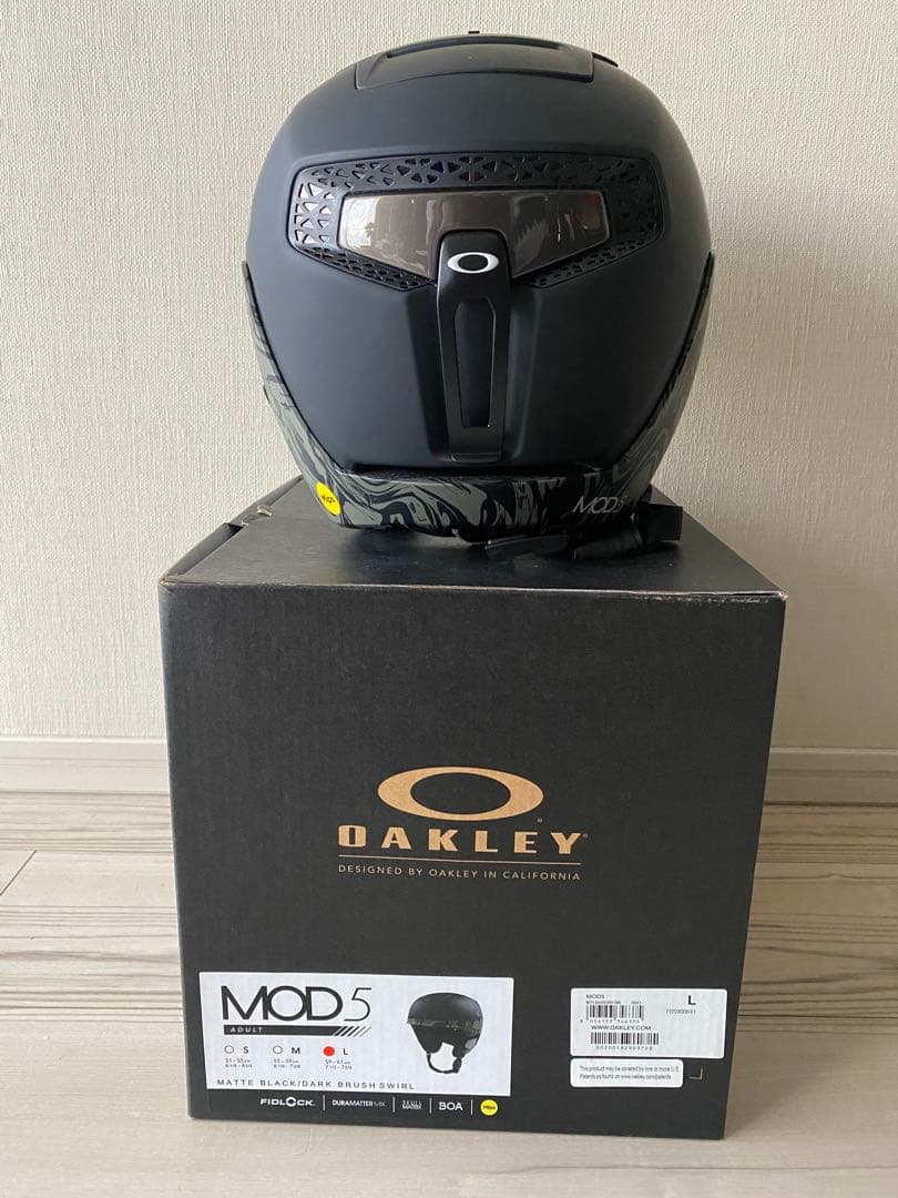 未使用　OAKLEY MOD5 LサイズMips搭載　スキー/スノボヘルメット