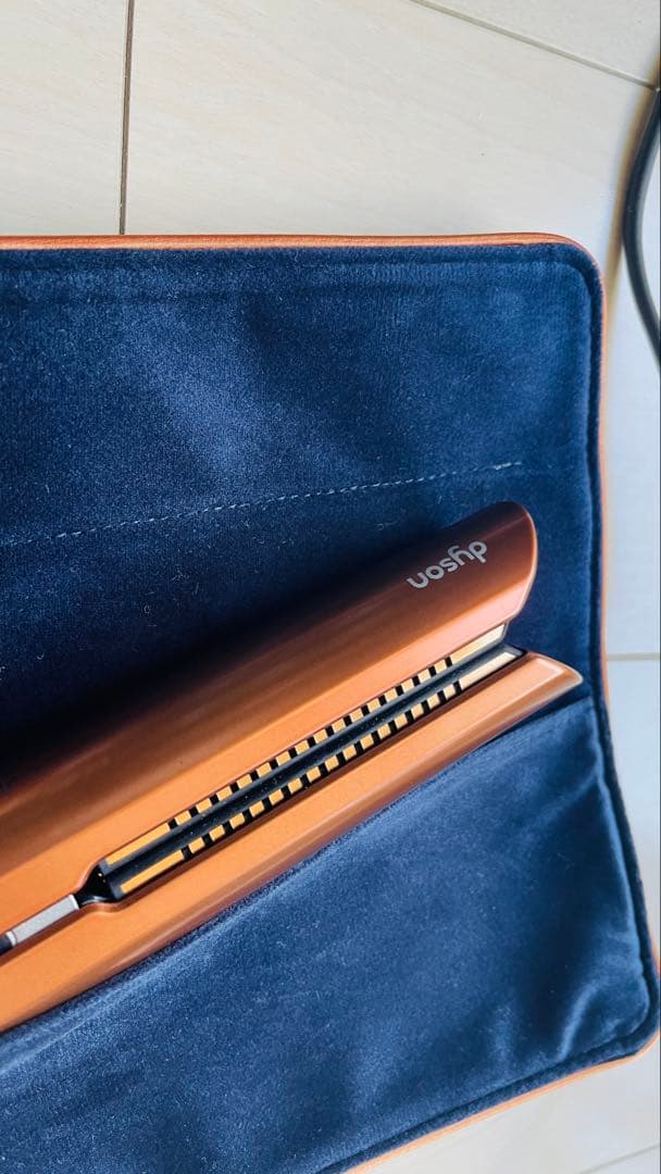 ダイソン　Dyson Corrale ヘアアイロン HS07 BCBN