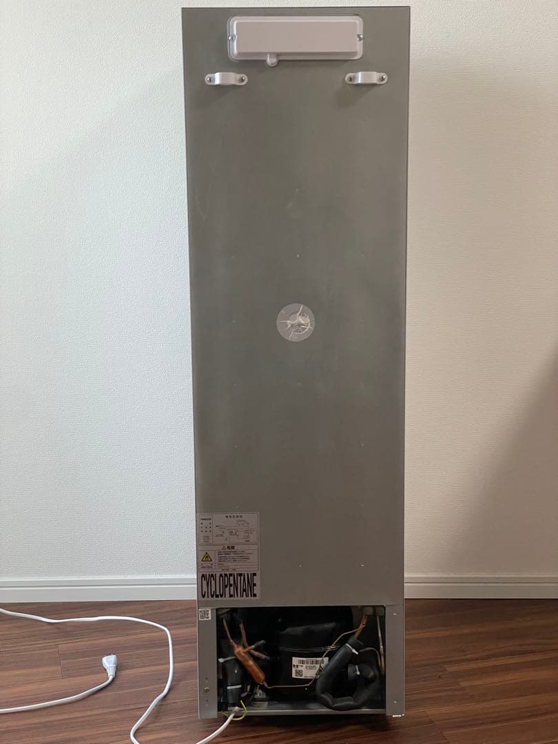 ⭐︎松竹梅⭐︎山善　冷凍庫　YF-SU70 70l 2023年製