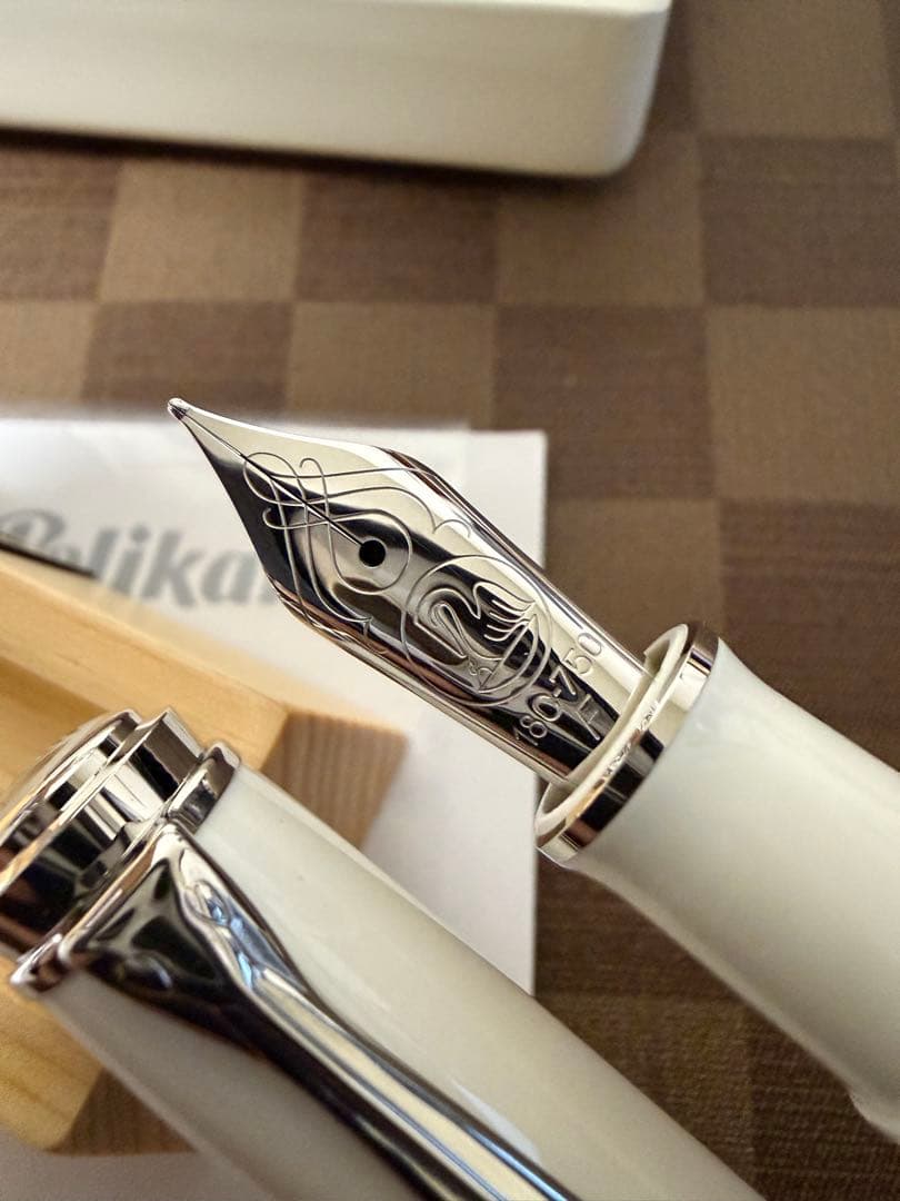 ペリカン万年筆M910スターリングシルバー、M800サイズ