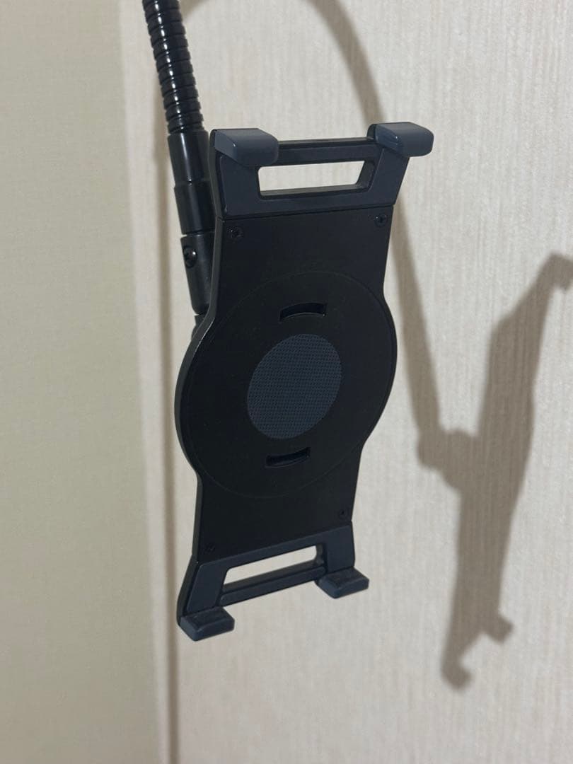 サンワ　タブレット　スタンド