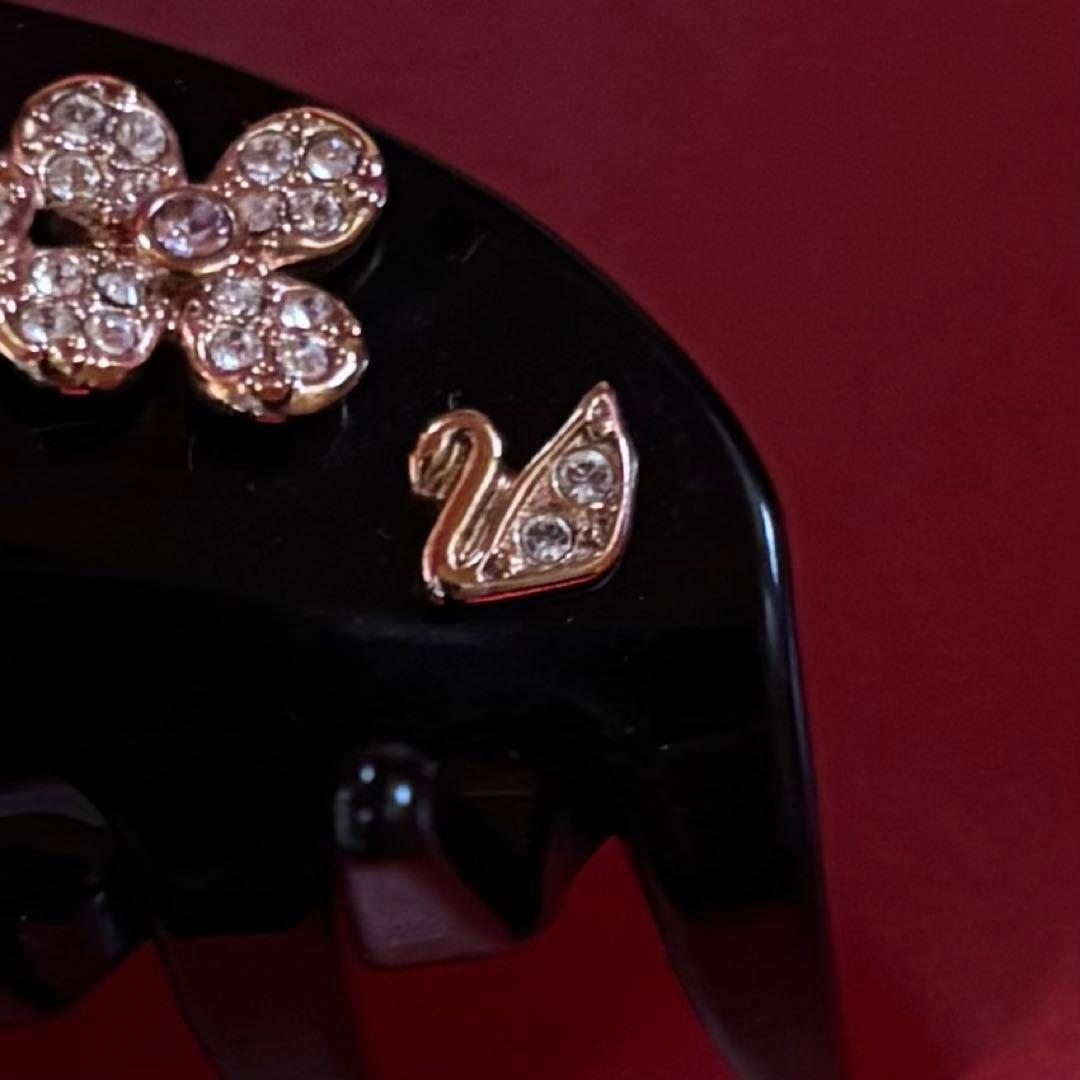 SWAROVSKI ヘアクリップ フラワーモチーフ ラインストーン パヴェ