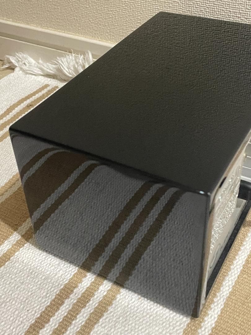 Tivoli Audio チボリ オーディオ ラジオ ピアノブラック？