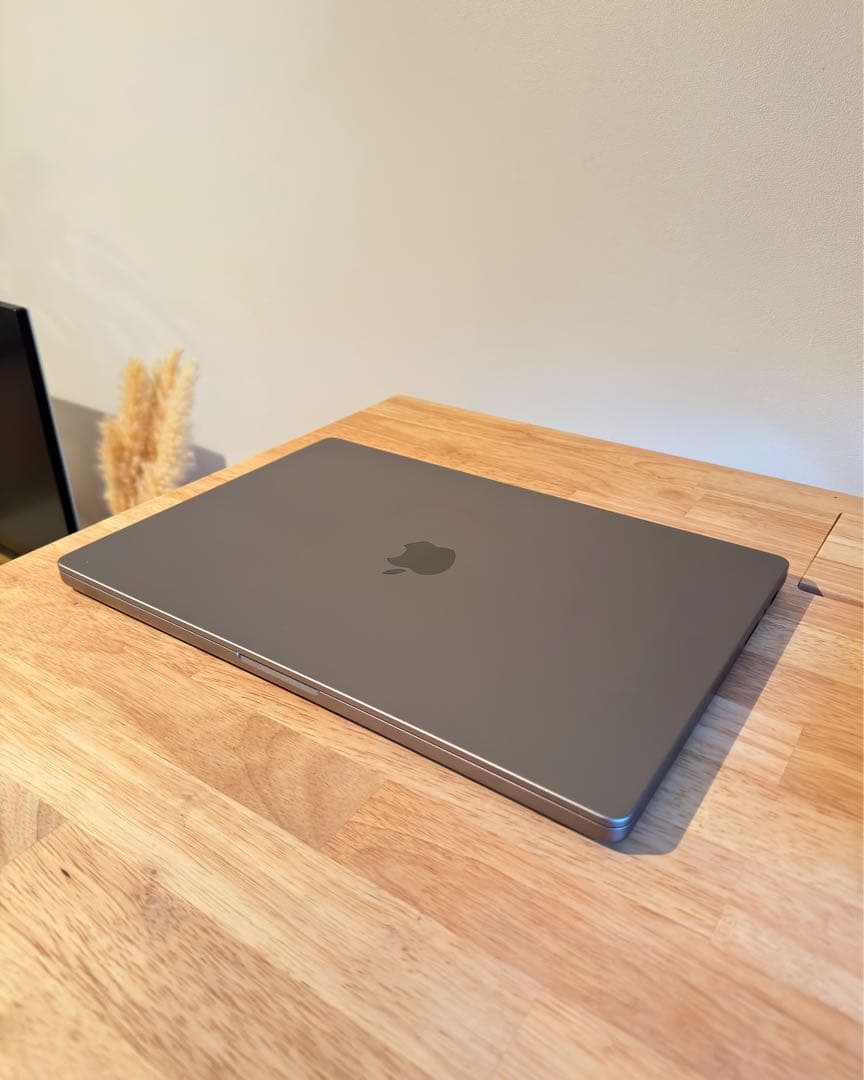 【美品】16 inch MacBook Pro 2021 M1pro 16GB