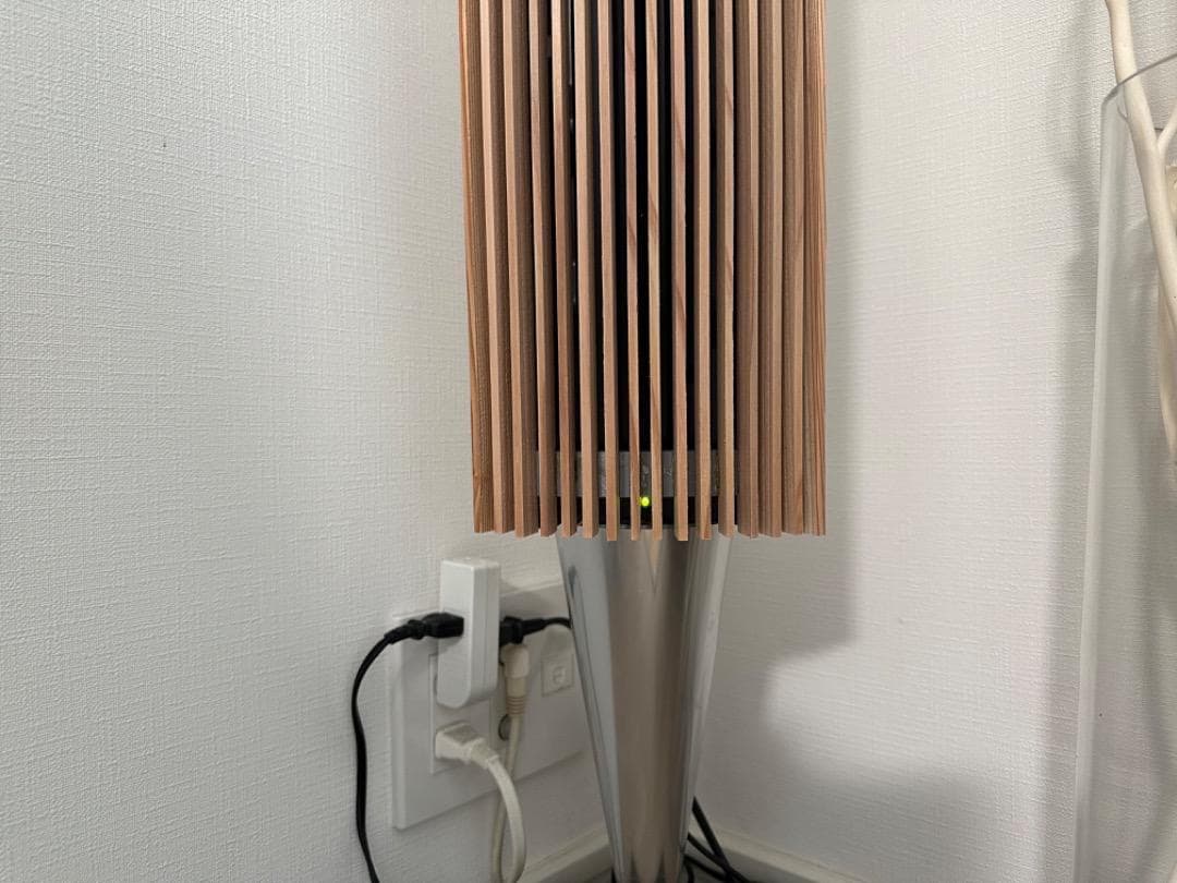 Bang & Olufsen 8000用の木製カバーです