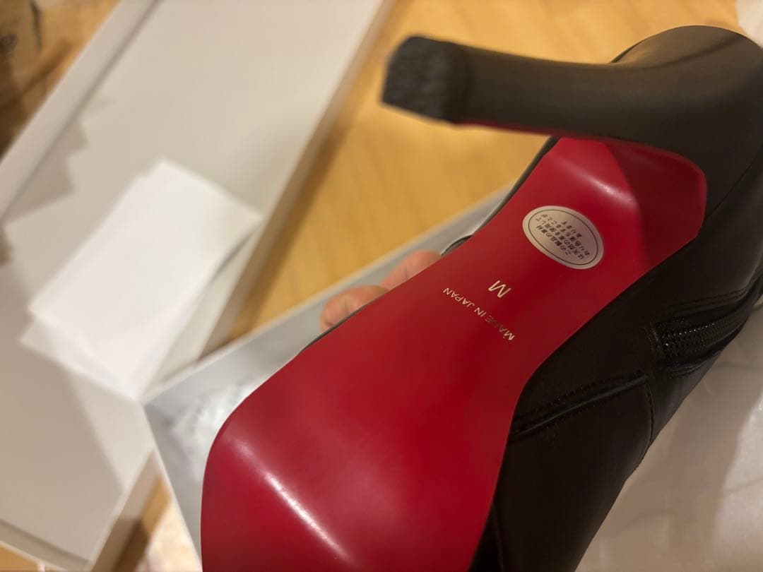 美品ほぼ新品未使用COMEX ブラック×レッド ニーハイブーツ 高ヒール 箱付き