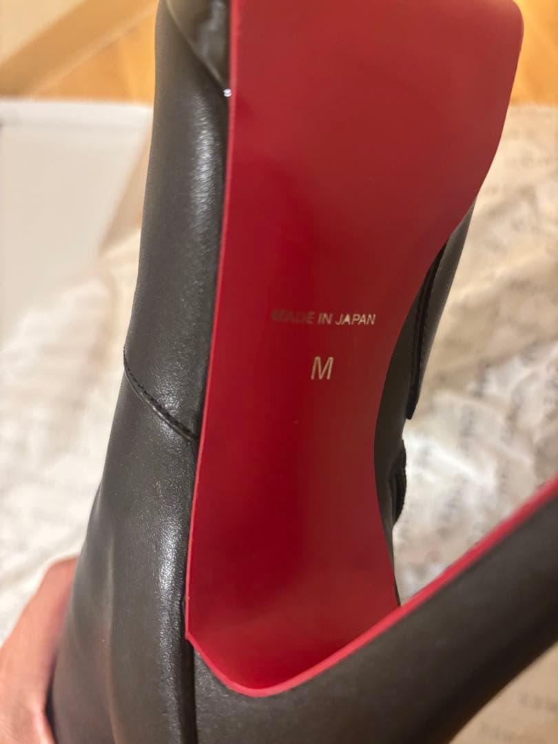 美品ほぼ新品未使用COMEX ブラック×レッド ニーハイブーツ 高ヒール 箱付き