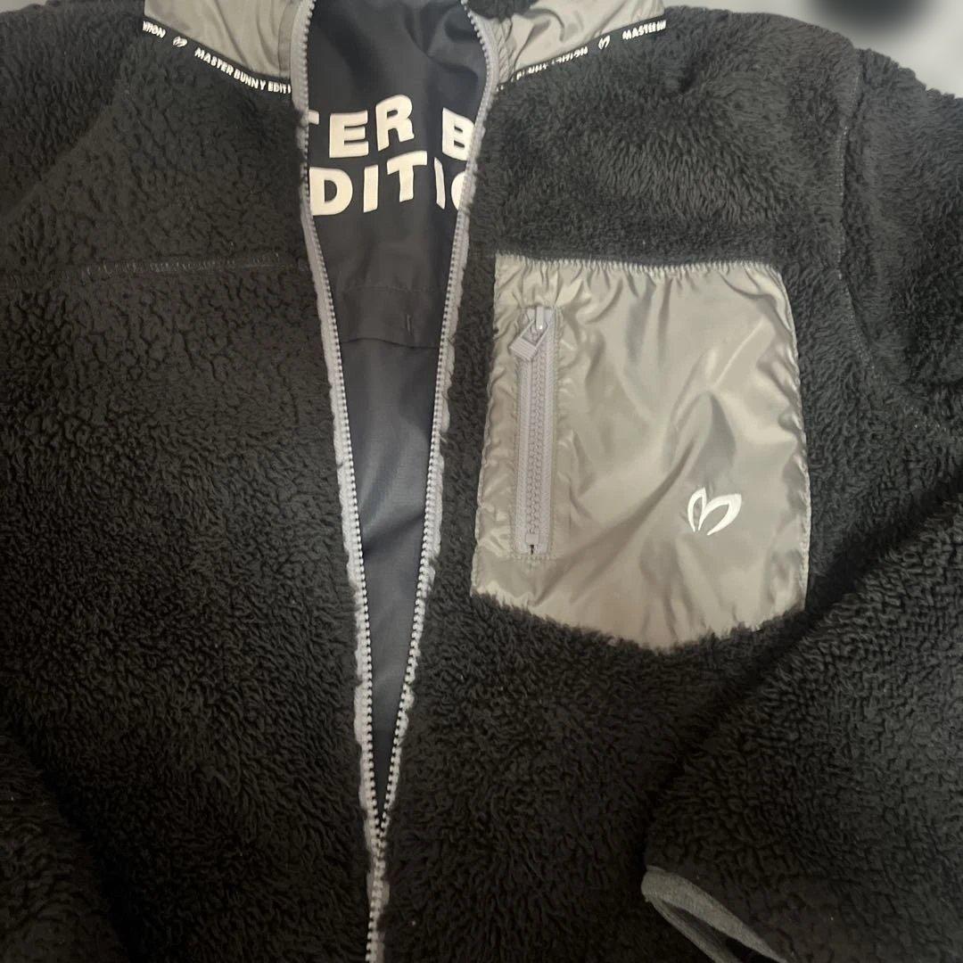 MBE マスターバニー　ブラックジャケット