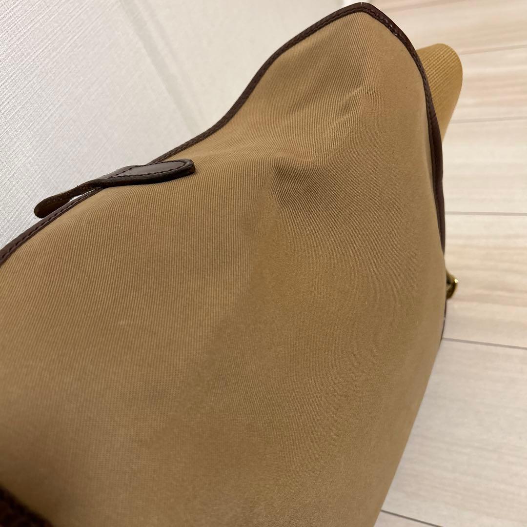 Brady ブレディ ショルダーバッグ斜めがけ 肩掛け キャンバス