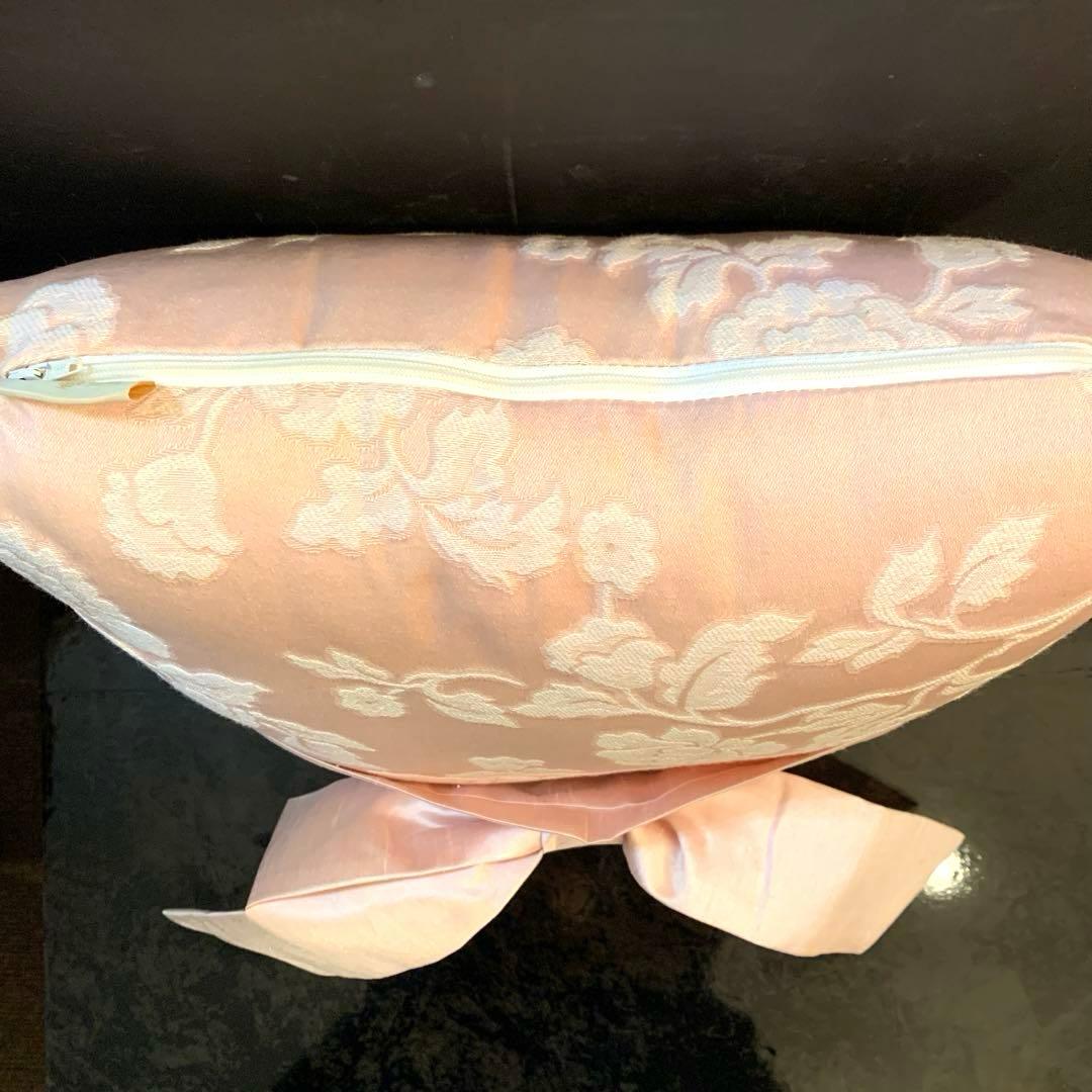 ジェニファーテイラー　クッション ID194-2