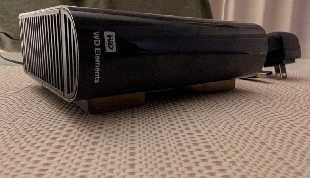 WD 12TB 外付けHDD 美品 2022年購入 防振パッド付