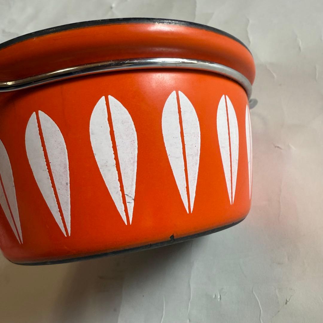 北欧ビンテージ食器　キャサリンホルム　ホーロー鍋　オレンジ　ロータス