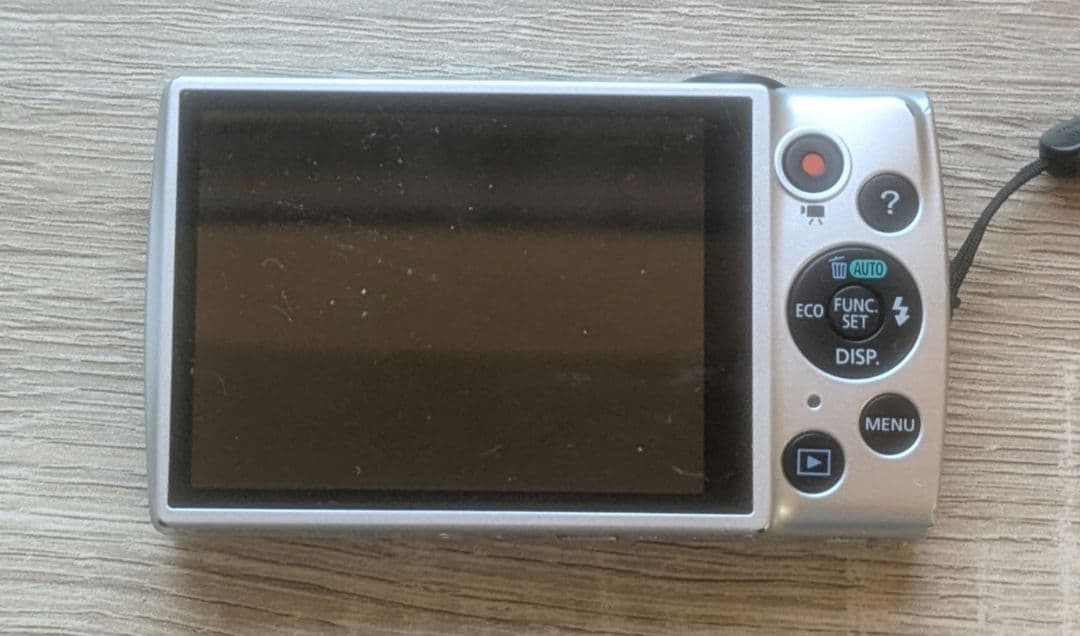 ♥限定お値下げ♥Canon PowerShot A2600 シルバー　光学5倍