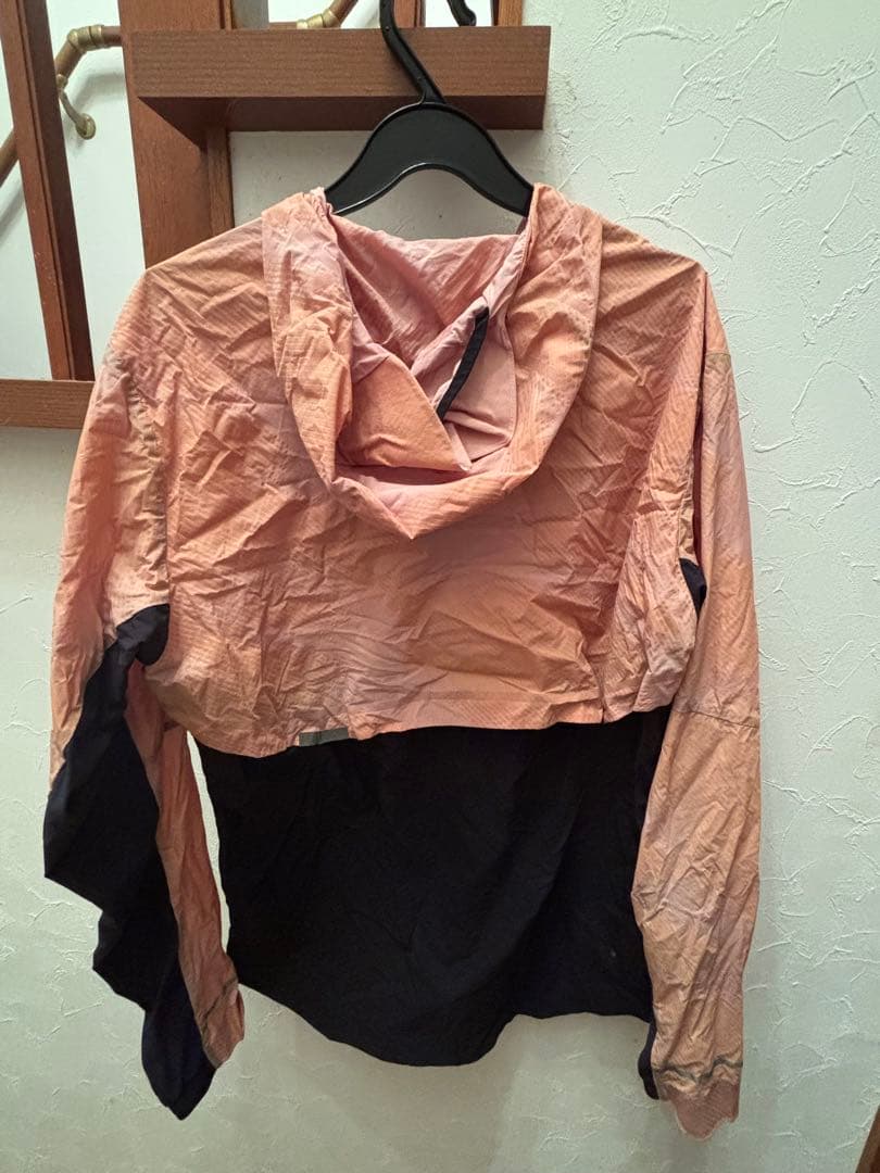 ON ウィンドブレーカー L