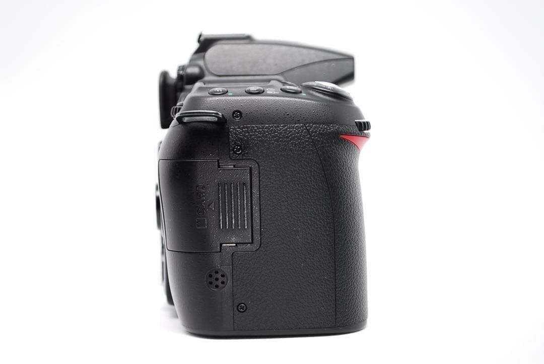 美品✨初心者向け✨Nikon D90✨一眼レフカメラ✨