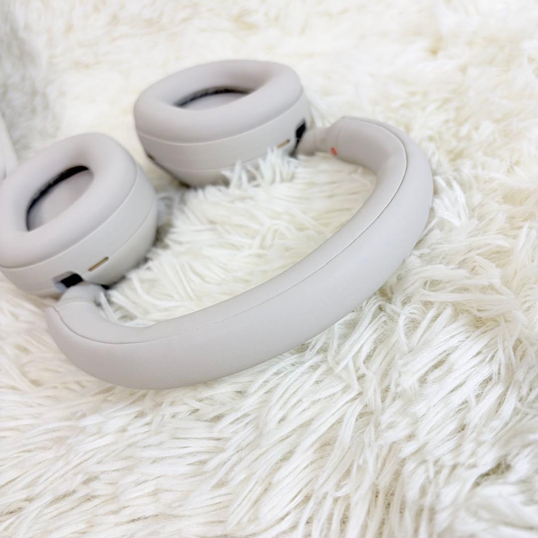 【美品】SONY WH-1000XM5 プラチナシルバー