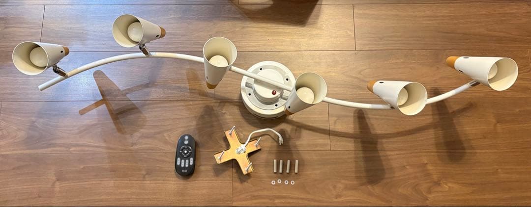 ボーベル　シーリングライト6連ライト　【梱包・発送たのメル便】