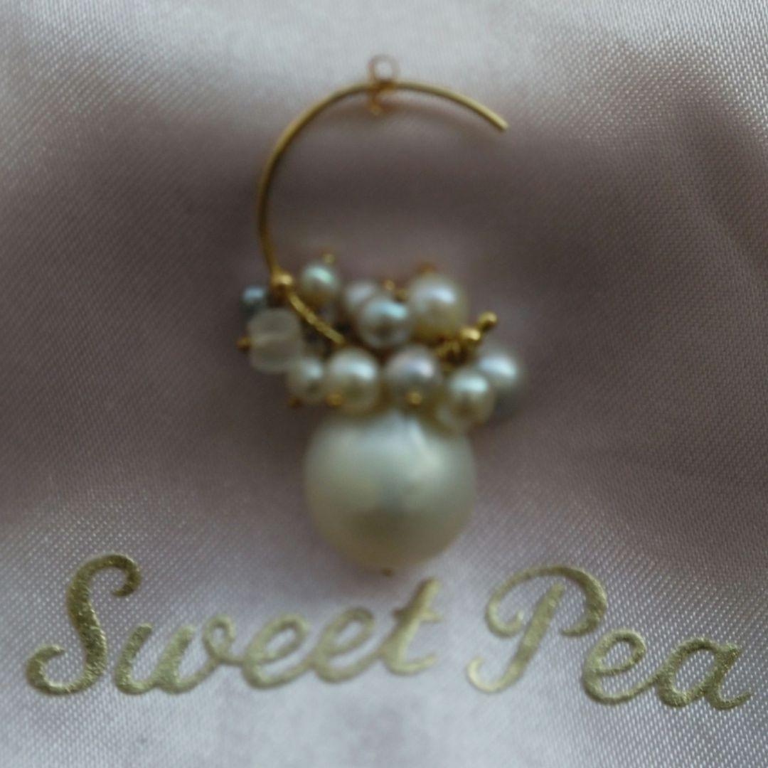 【※限定最終価格※】セミバロック白パール16㎜ 全長3.3㎝ 全15石フープ2㎝