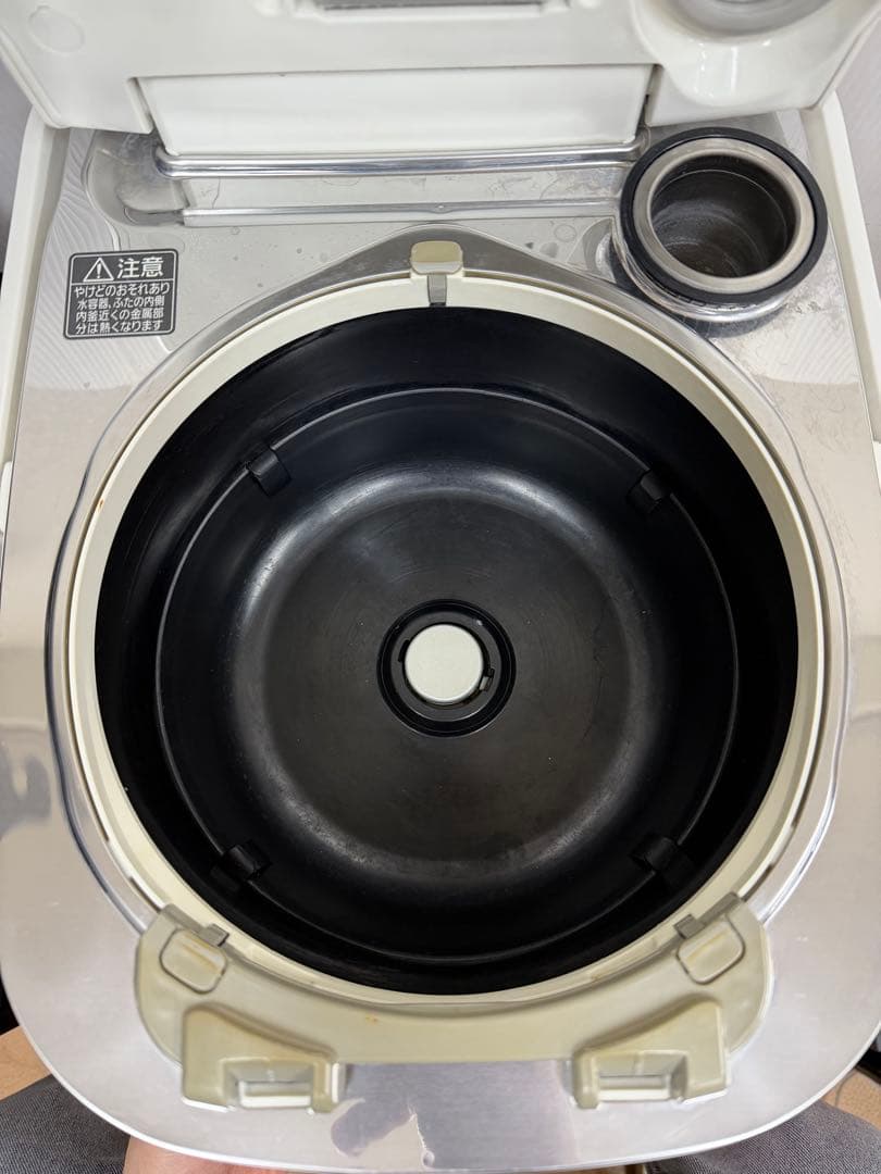 Panasonic IH 炊飯器 SR-VSX109（2019年製）