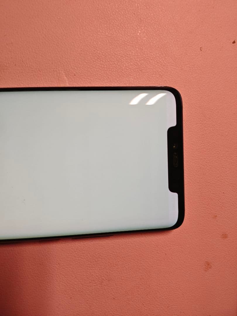 HUAWEI Mate 20 Pro 本体 6GB RAM 128GB