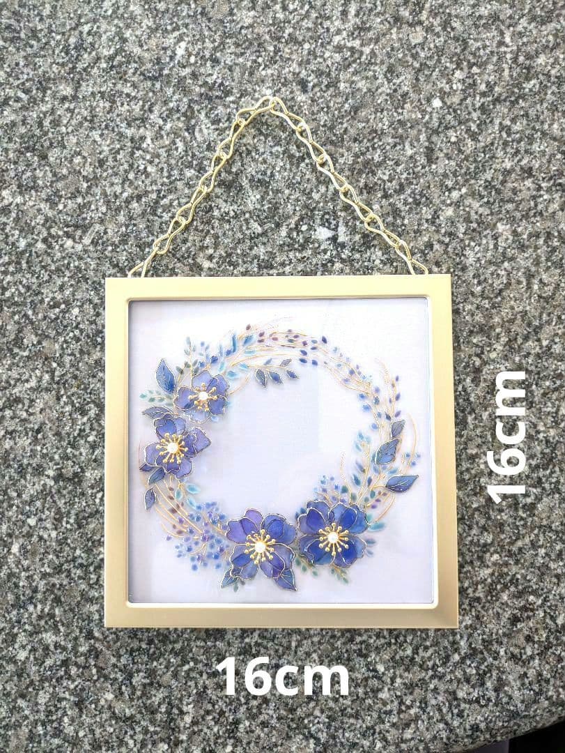 ワイヤーレジンアート『青い花のリース』壁掛け　オマケ台紙付き　ステンドグラス風