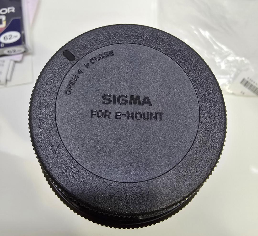 SIGMA 105mm F2.8 DG DN MACRO ソニーE