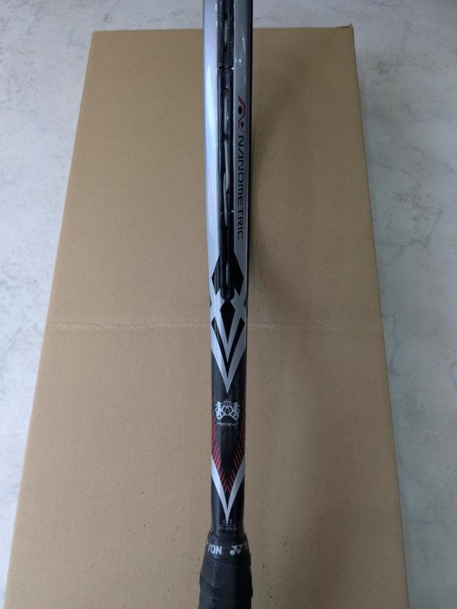 中古品・格安　YONEX　硬式テニスラケット　REGNA ９８ 即日出荷！