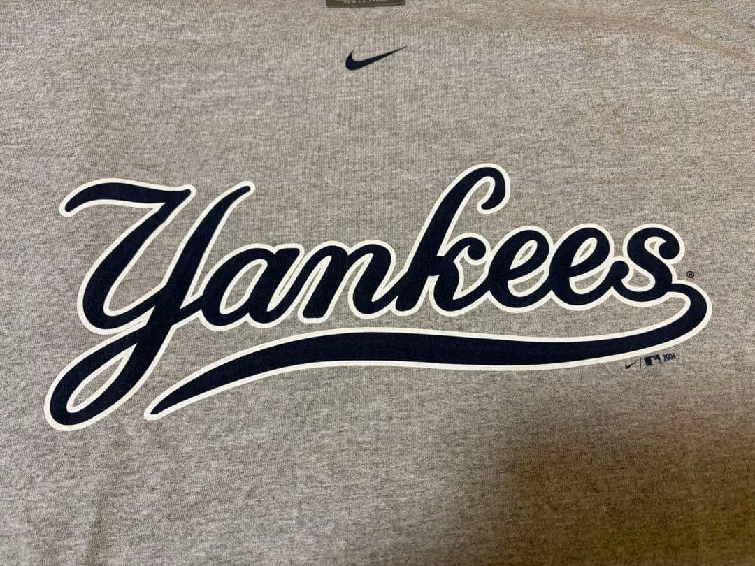 【新品】NIKE×ヤンキース Tシャツ XL グレー メキシコ製 MLB