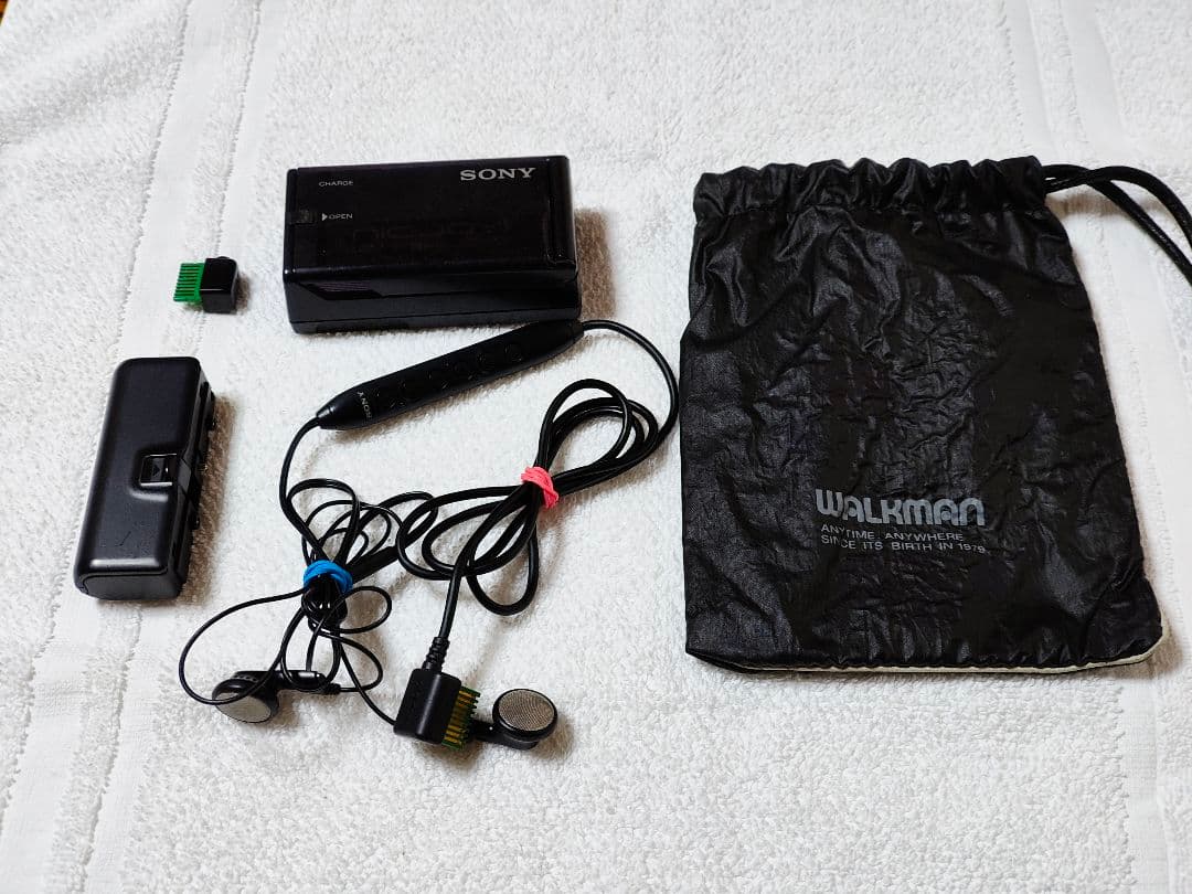 【実動品】SONY カセット ウォークマン WM-F701C WALKMAN