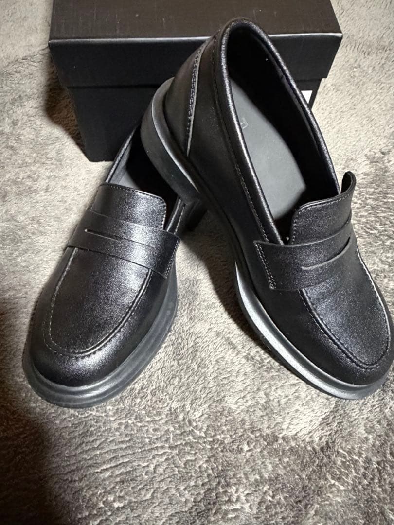 FILLIN ブラックレザー ローファー 24センチ