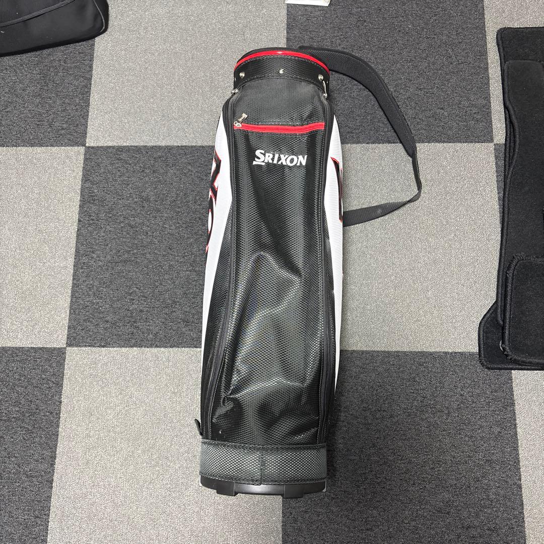 リョウ　スリクソン　バッグ