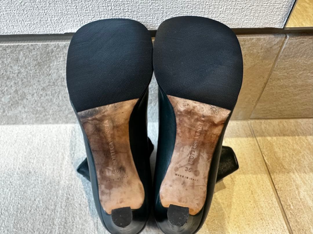 な*か様 シーズン限定SALE 36 ボッテガヴェネタ ブロックブーツ ダークグ