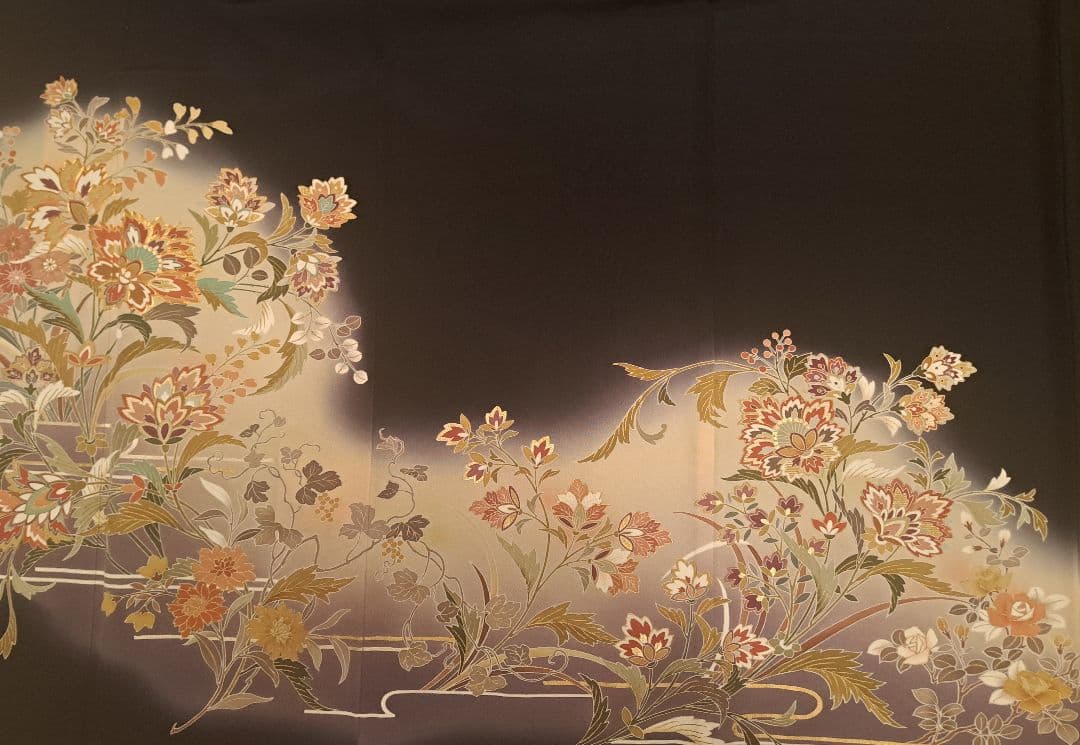 美品❇️豪華黒留袖　手描友禅　暈し染め 金彩刺繍 　　総フルセット