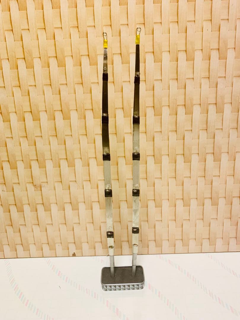 ワカサギステンレス穂先　 300ミリ　　２本