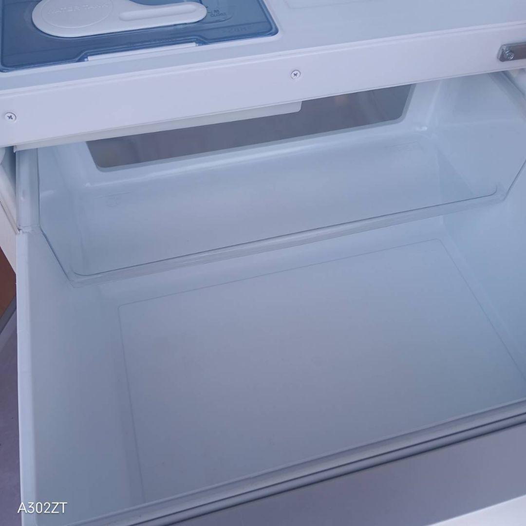 C07D0 送料設置無料　三菱　人気モデル　自動製氷機能付き大型冷蔵庫　335L