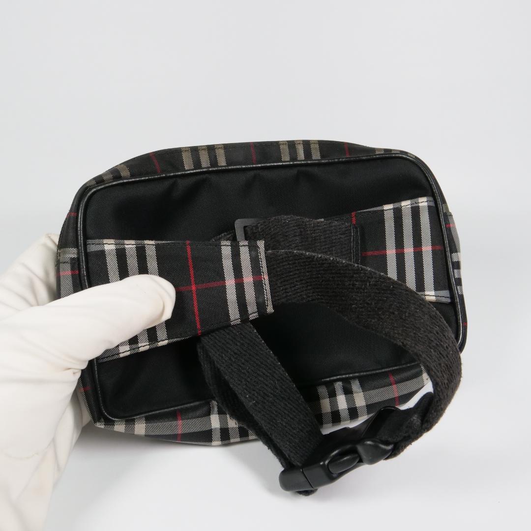 希少上品✨バーバリー ウエストバッグ ノバチェック キャンバス